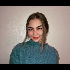 Meet your Posher, Carol